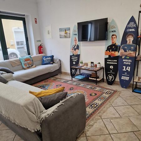 Wolley - Peniche Guesthouse Экстерьер фото