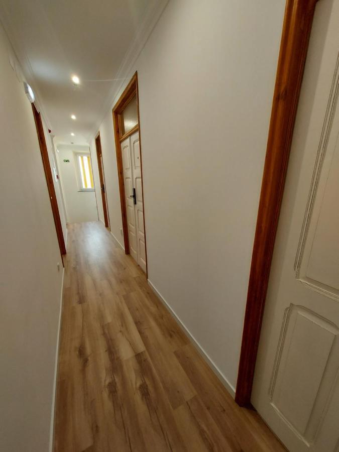 Wolley - Peniche Guesthouse Экстерьер фото