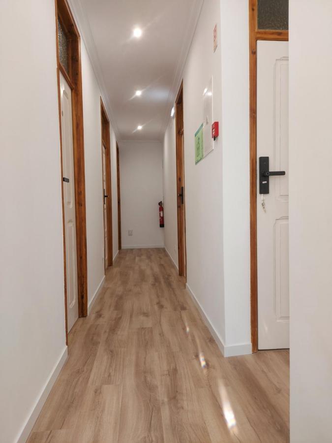 Wolley - Peniche Guesthouse Экстерьер фото