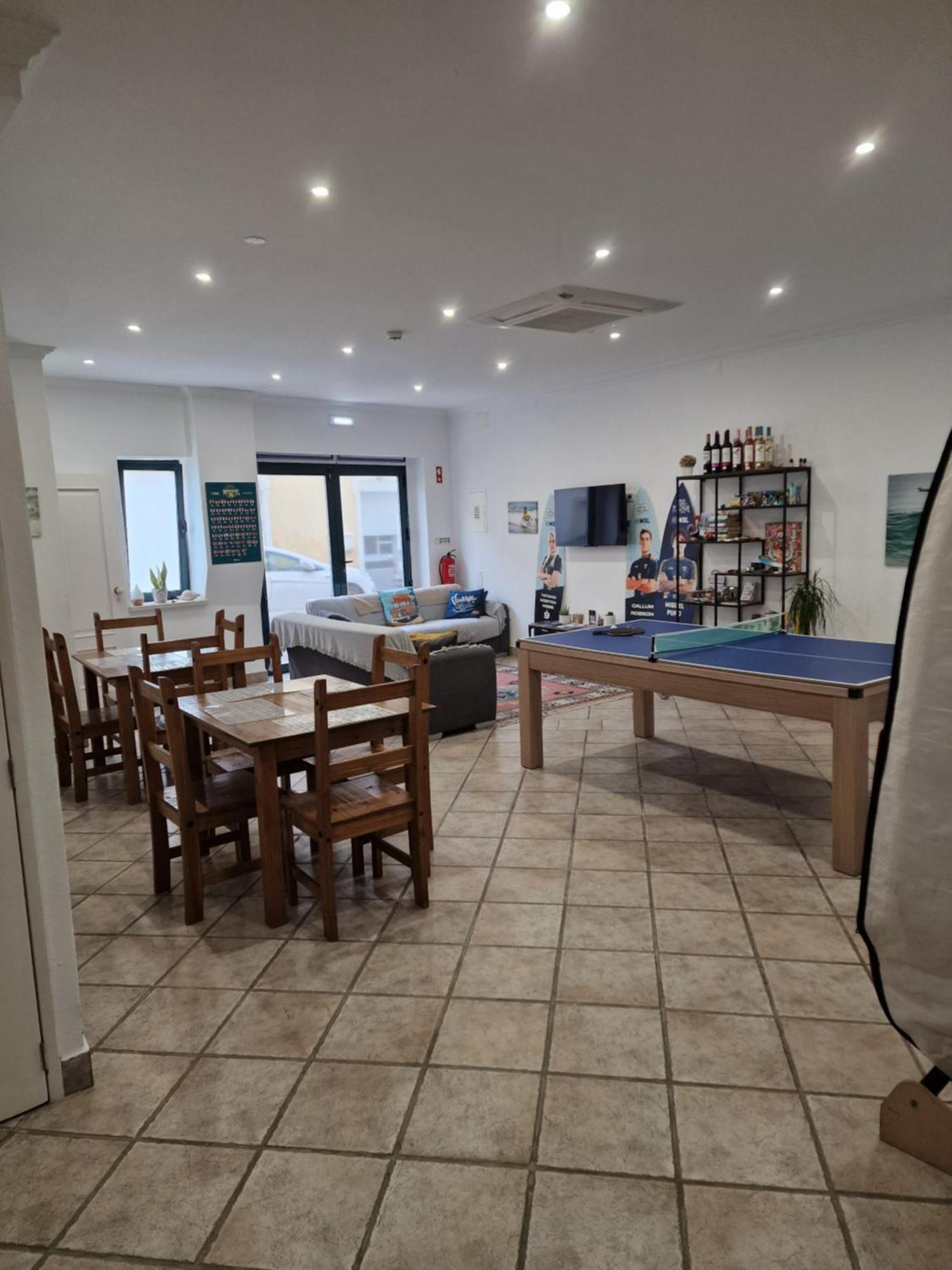 Wolley - Peniche Guesthouse Экстерьер фото